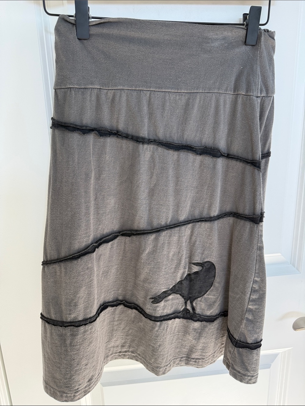 Elevation Trade Casual Gray Midi Skirt with Black Raw-Edge Stripes